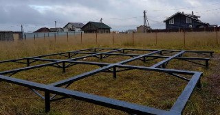 Купить металлические сваи для фундамента в Куйбышев с установкой под ключ цена от 1868 руб